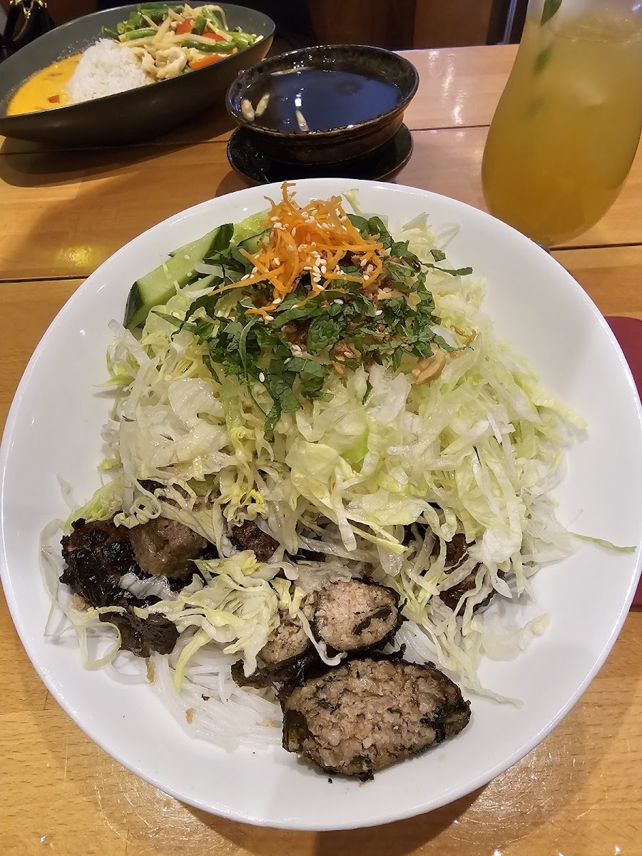 Street Kitchen - Viet Cuisine-3